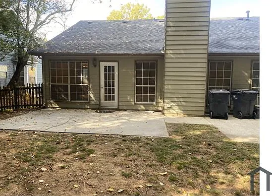 695 Paris Dr — Photo 21