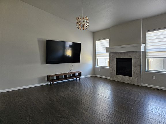 Vaulted Ceilings in Living Room + Fireplace