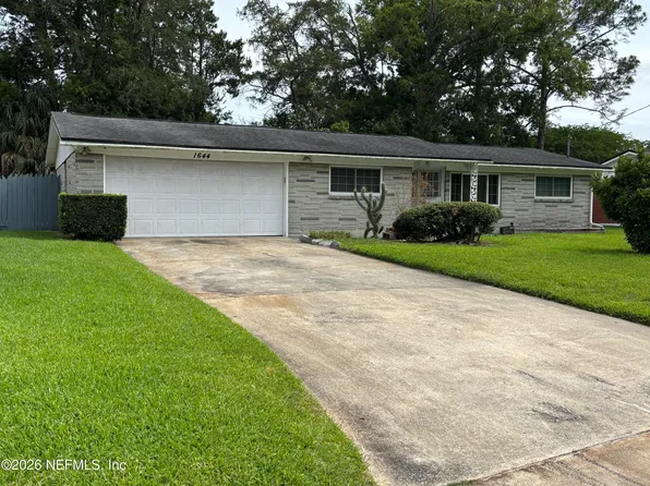 1644 LESSARD Circle, Jacksonville, FL 32208