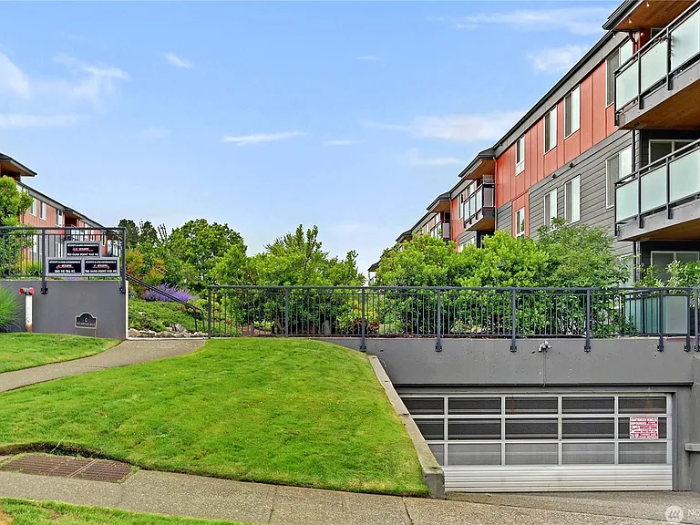 7001 Sand Point Way NE #C411 — Photo 31