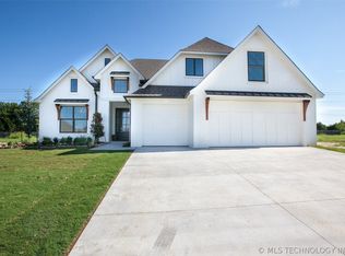 3922 W Tuscon Pl, Broken Arrow, OK 74011