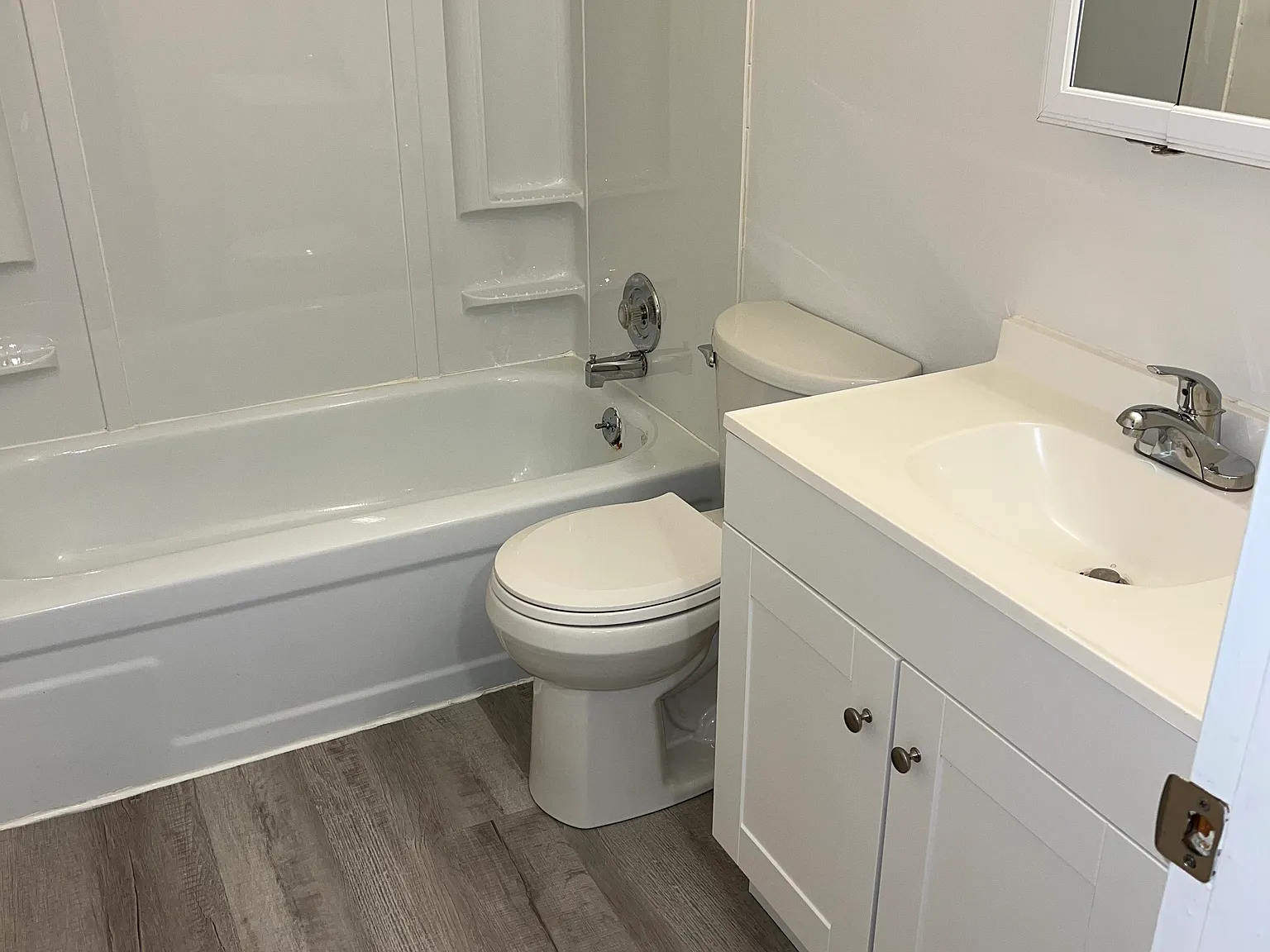 2 bed, 1.5 bath, 785 sqft, $1,020 — Photo 4
