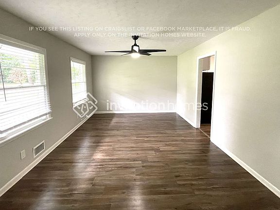 4th image of 2307 Ithica Dr SE