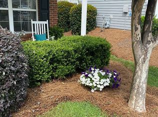 202 Courtside Dr, Lexington, SC 29073