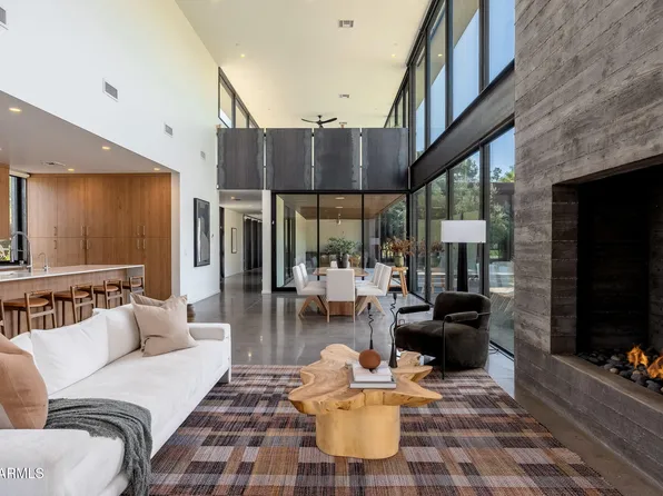 5301 N 23RD Street, Phoenix, AZ 85016