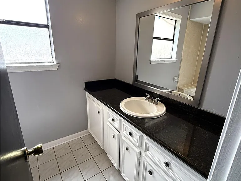 11611 Stone Bridge Dr — Photo 21