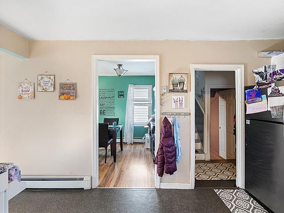 4th image of 40 Orchard St