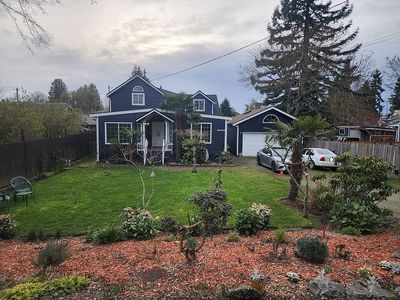10757 17th Ave SW, Seattle, WA, 98146