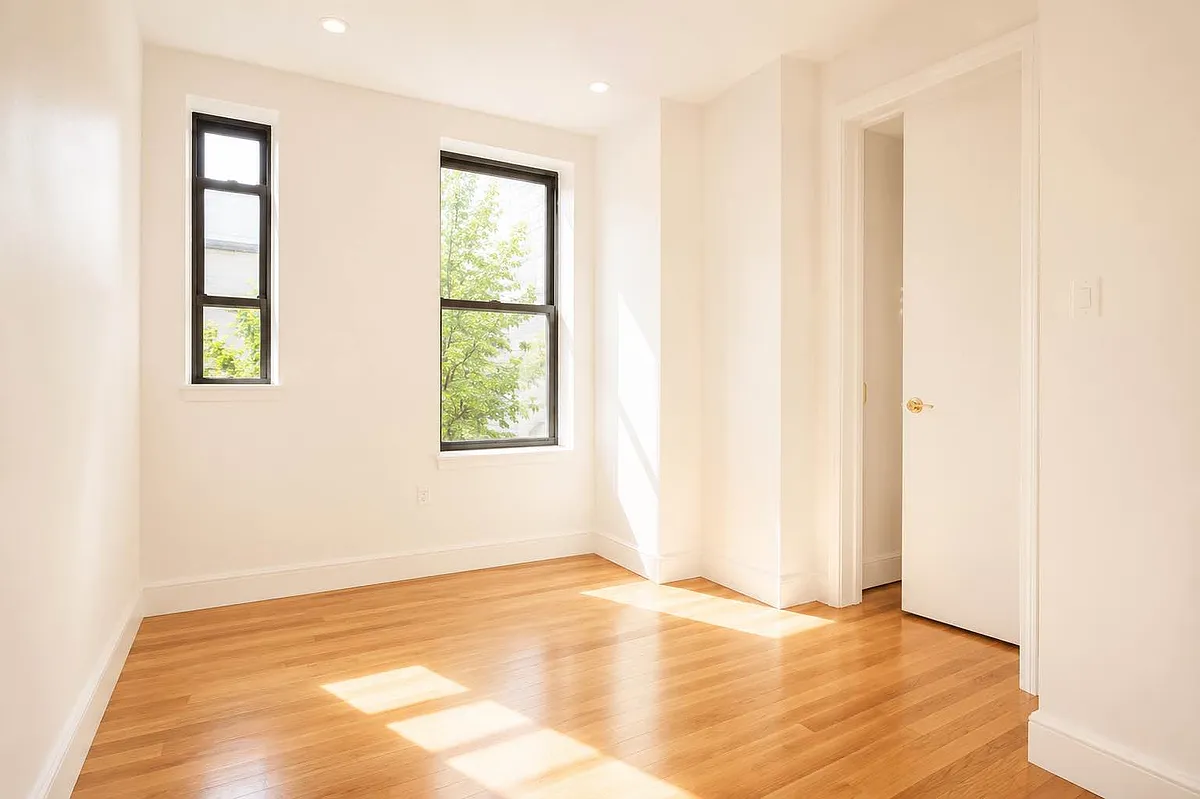 Building Photo - 623 Metropolitan Ave #4