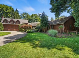 4451 Newcomer Rd, Stow, OH 44224