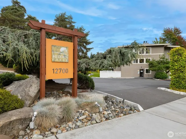 12700 NE 8th Street #E102, Bellevue, WA 98005