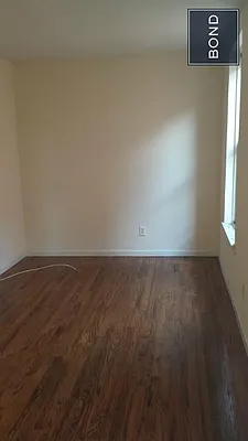 Rented by Bond New York | media 9