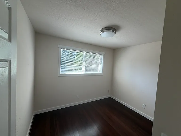 15831 44th Ave W #B — Photo 34