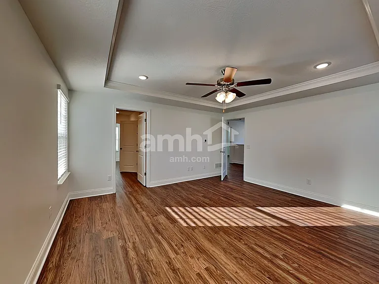 8331 Merlin Dr — Photo 12