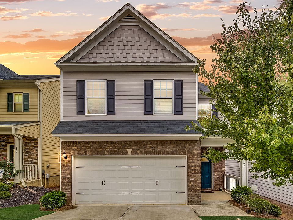 1st image of 302 Lakeside Ln