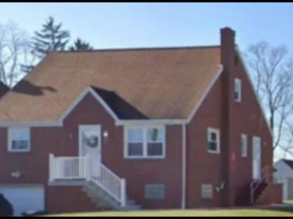 408 Gill Hall Rd, Clairton, PA 15025