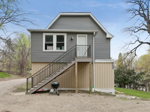534 Annapolis St E #1, South Saint Paul, MN 55075