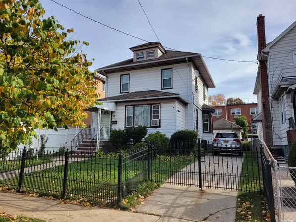 42-39 158th Street, Flushing, NY 11358