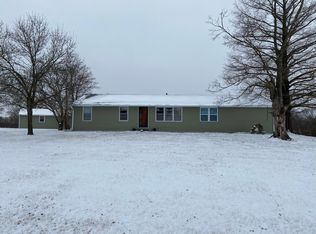 6260 N Wagon Trail Rd, Columbia, MO 65202
