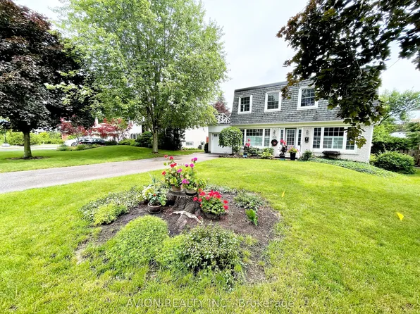 83 Lincoln Green Dr, Markham, ON L3P 1R6