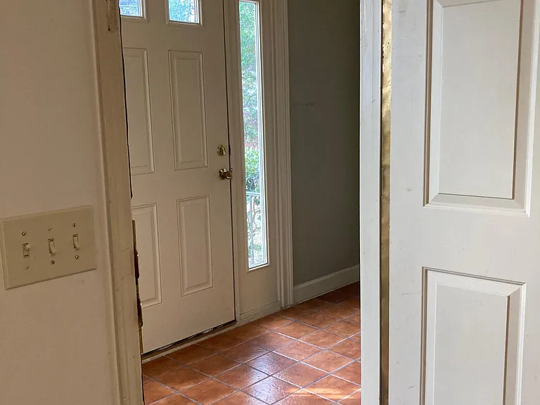 771 N Parkwood Rd #1 — Photo 11