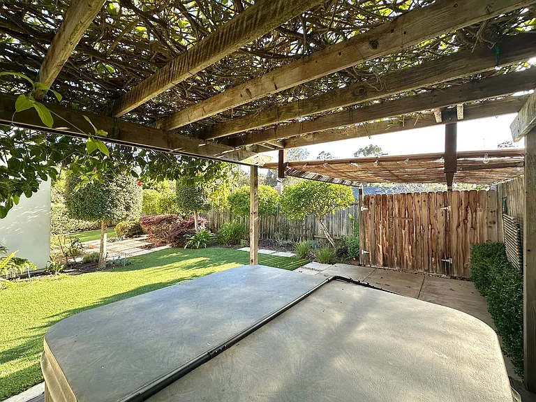 429 Daytona Dr — Photo 22