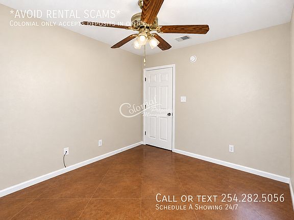 4th image of 3709 Dustin Ct #B