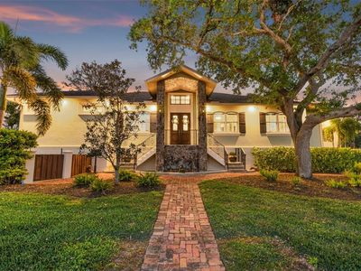 4301 Carson St NE, Saint Petersburg, FL, 33703
