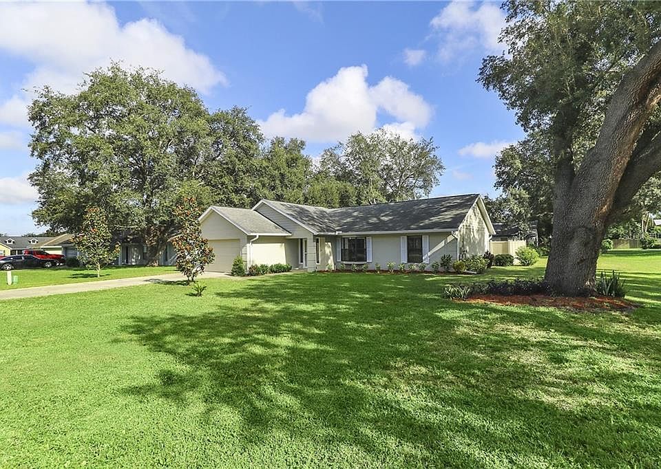 1st image of 1007 Woodward Oaks Cir
