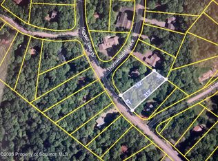 36 Hidden Lake Dr, Lake Ariel, PA 18436