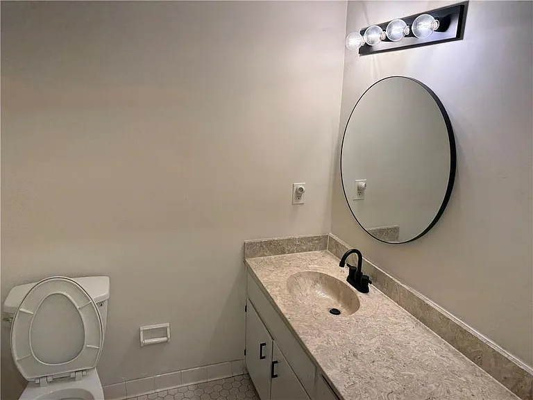 1253 Tinderbox Ln NW — Photo 17