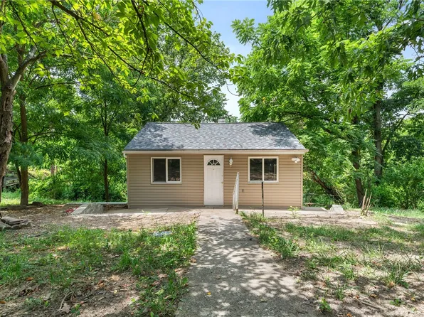 1330 Alverado Ave, Pittsburgh, PA 15216