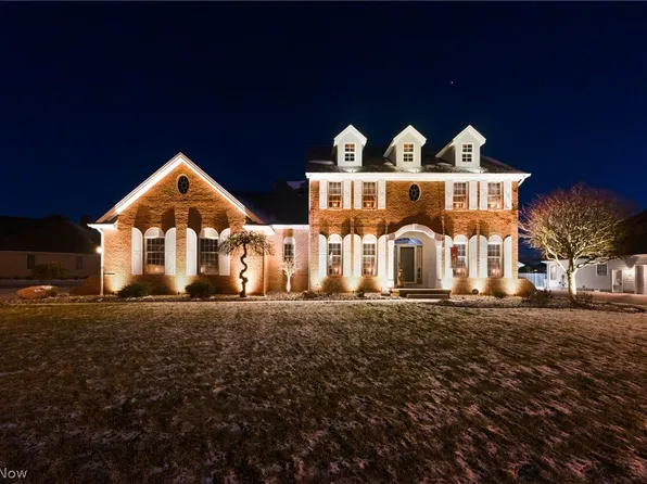 7882 Tuscany Dr, Poland, OH 44514