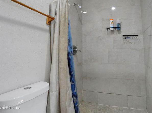 jacksonville-florida-44464440 picture