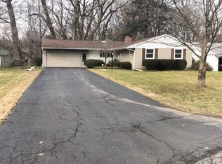 101 Allwood Dr, Rochester, NY 14617