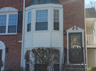 694 Pepperidge Rd, Mahwah, NJ 07430