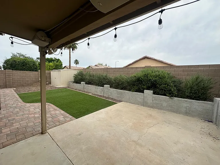 9250 E Carmel Ave — Photo 2