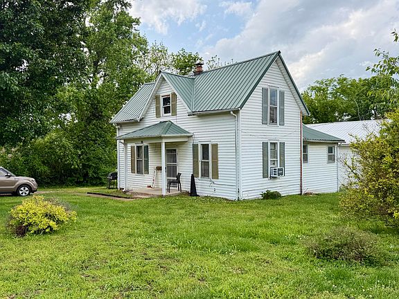 3rd image of 503 Oak Street