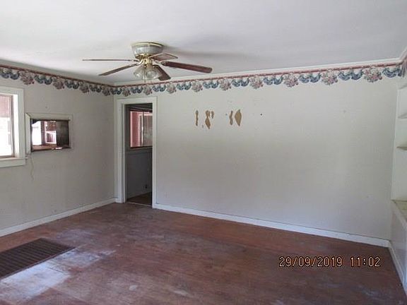 2nd image of 116 Arkansas St