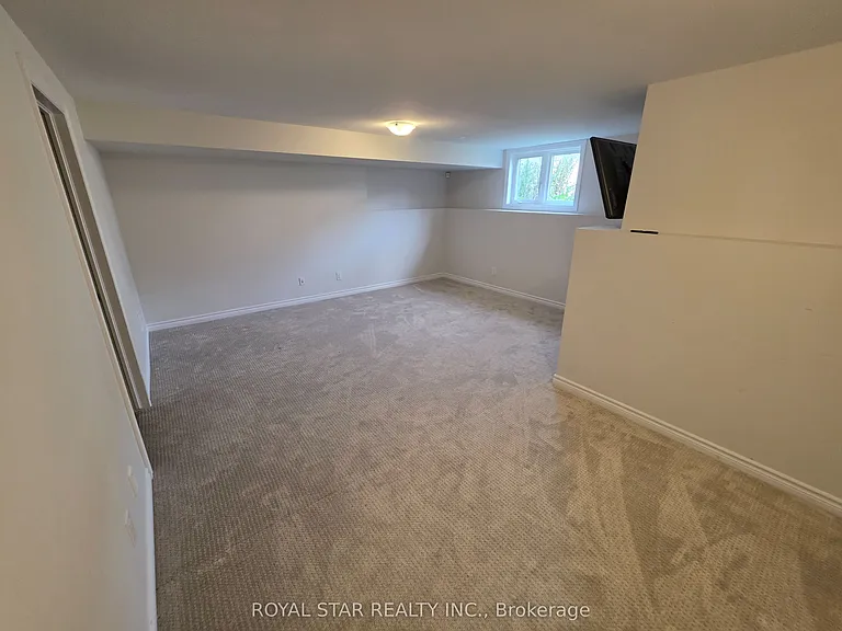 320 Grackle St — Photo 16