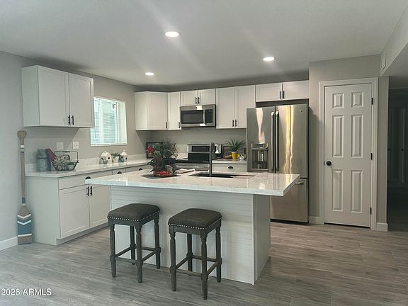 3rd image of 4435 W Desert Cove Avenue