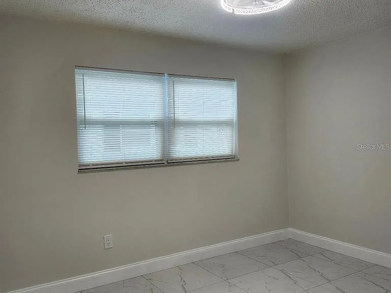 15406 Avalon Ave #4 — Photo 8