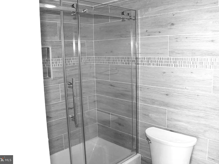 5101 River Rd #1815 — Photo 21
