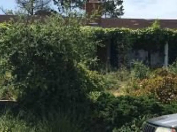 985 Rosita Rd, Del Rey Oaks, CA 93940