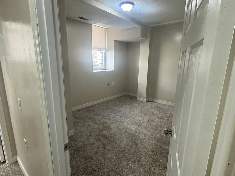 314 Randolph St E #105 — Photo 7