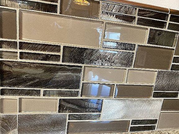 2nd image of 406 Seneca Dr #185