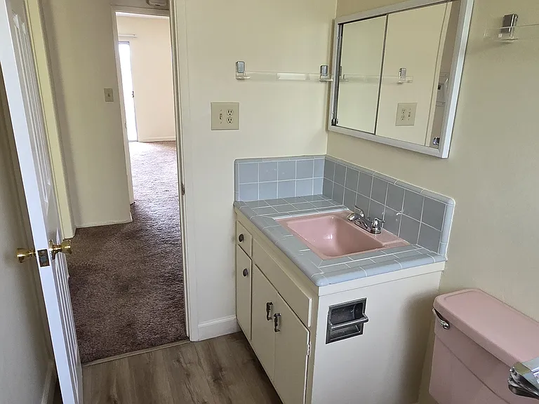 11854 Manor Dr — Photo 26