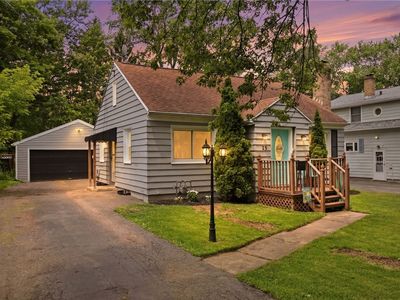 23 Montcalm Dr, Rochester, NY, 14617