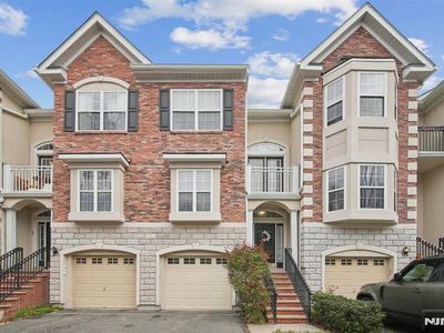 86 Osprey Ct, Secaucus, NJ, 07094