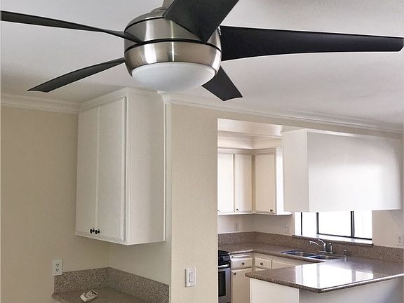 4th image of 27629 Nugget Dr APT 3
